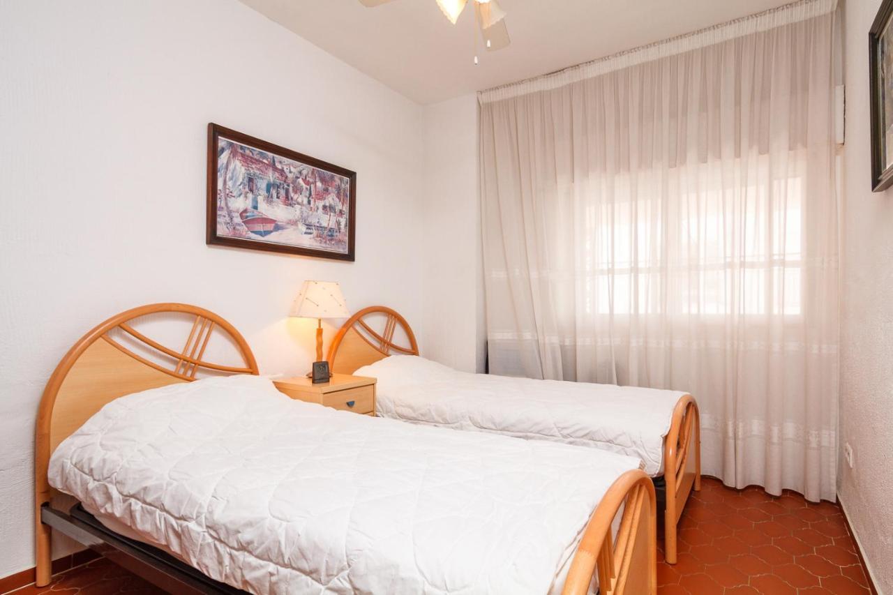 Carabeo 22 Casasol Apartment *